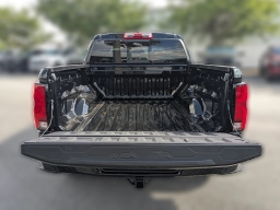 Chevrolet Colorado 4WD Z71 Crew Cab 2026