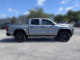 Chevrolet Colorado 4WD Trail Boss Crew Cab 2026