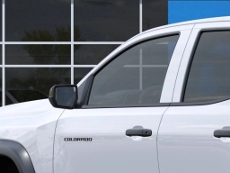 Chevrolet Colorado 4WD Trail Boss Crew Cab 2026