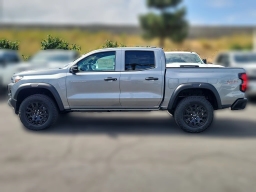 Chevrolet Colorado 4WD Trail Boss Crew Cab 2026