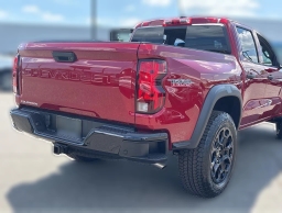 Chevrolet Colorado 4WD Trail Boss Crew Cab 2026