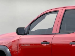 Chevrolet Colorado 4WD Trail Boss Crew Cab 2026