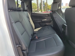 Chevrolet Colorado 4WD Trail Boss Crew Cab 2026