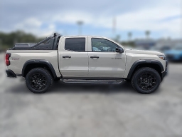 Chevrolet Colorado 4WD Trail Boss Crew Cab 2026