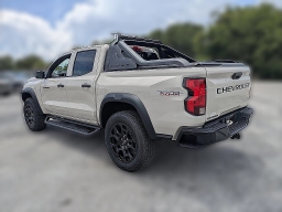 Chevrolet Colorado 4WD Trail Boss Crew Cab 2026