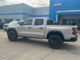 Chevrolet Colorado 4WD Trail Boss Crew Cab 2026