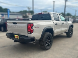 Chevrolet Colorado 4WD Trail Boss Crew Cab 2026