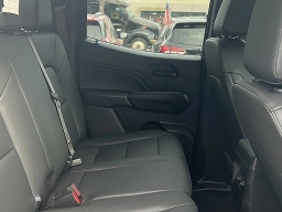 Chevrolet Colorado 4WD Trail Boss Crew Cab 2026