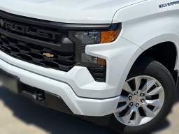Chevrolet Silverado 1500 Custom 4WD Double Cab 147" 2026