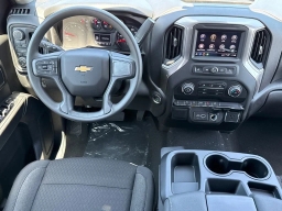 Chevrolet Silverado 1500 Custom 4WD Double Cab 147" 2026