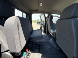 Chevrolet Silverado 1500 LT 4WD Crew Cab 157" 2026