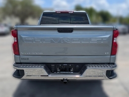 Chevrolet Silverado 1500 LT 4WD Crew Cab 147" 2026