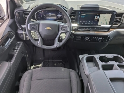 Chevrolet Silverado 1500 LT 4WD Crew Cab 147" 2026