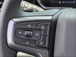 Chevrolet Silverado 1500 LT 4WD Crew Cab 147" 2026