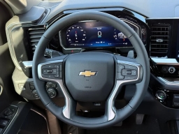 Chevrolet Silverado 1500 LT 4WD Crew Cab 147" 2026