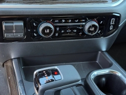 Chevrolet Silverado 1500 LT 4WD Crew Cab 147" 2026