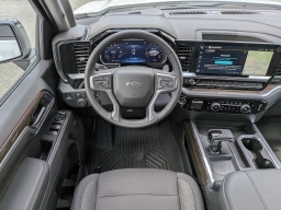 Chevrolet Silverado 1500 RST 4WD Crew Cab 147" 2026