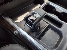 Chevrolet Silverado 1500 RST 4WD Crew Cab 147" 2026