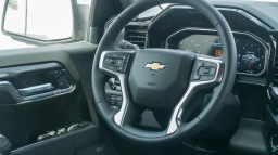 Chevrolet Silverado 1500 LTZ 4WD Crew Cab 157" 2026