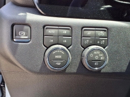 Chevrolet Silverado 1500 LTZ 4WD Crew Cab 147" 2026