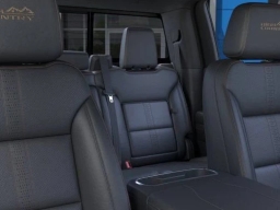 Chevrolet Silverado 1500 High Country 4WD Crew Cab 147" 2026