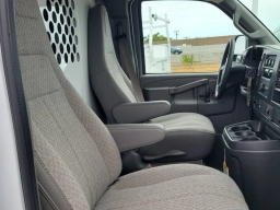 Chevrolet Express Cargo Van Work Van RWD 2500 135" 2026