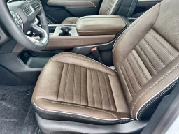 GMC Acadia AWD Denali Ultimate 4dr 2026