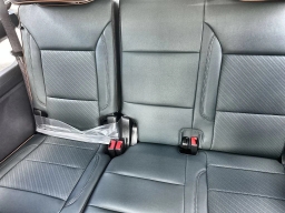 GMC Yukon AT4 4WD 4dr 2026