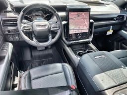GMC Yukon AT4 4WD 4dr 2026