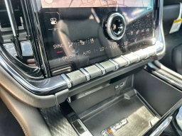 GMC Yukon AT4 4WD 4dr 2026