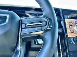 GMC Yukon XL AT4 4WD 4dr 2026