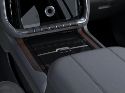 GMC Yukon XL Denali 4WD 4dr 2026