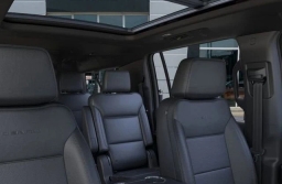 GMC Yukon XL Denali 4WD 4dr 2026