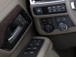 GMC Yukon XL Denali 4WD 4dr 2026