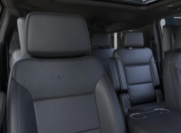 GMC Yukon XL Denali 4WD 4dr 2026