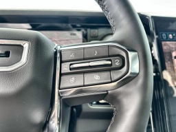 GMC Yukon XL Denali 4WD 4dr 2026