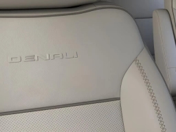 GMC Yukon XL Denali 4WD 4dr 2026