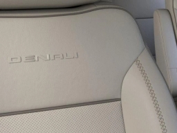 GMC Yukon XL Denali 4WD 4dr 2026