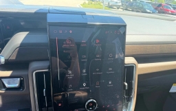 GMC Yukon XL Denali Ultimate 4WD 4dr 2026