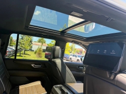 GMC Yukon XL Denali Ultimate 4WD 4dr 2026