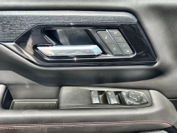 GMC Yukon AT4 Ultimate 4WD 4dr 2026
