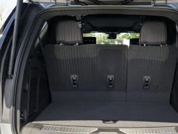 GMC Yukon AT4 Ultimate 4WD 4dr 2026