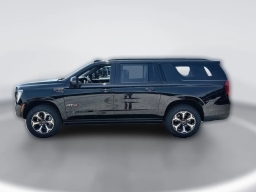 GMC Yukon XL AT4 Ultimate 4WD 4dr 2026