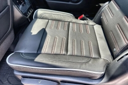 GMC Yukon XL AT4 Ultimate 4WD 4dr 2026