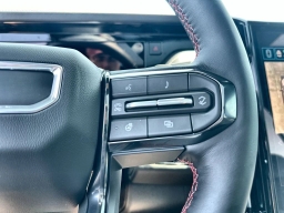 GMC Yukon XL AT4 Ultimate 4WD 4dr 2026