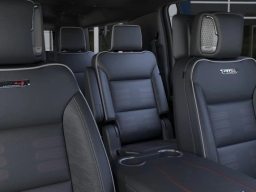GMC Yukon XL AT4 Ultimate 4WD 4dr 2026