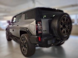 GMC HUMMER EV SUV 3X e4WD 4dr 2026