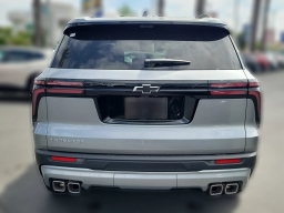 Chevrolet Traverse FWD LT 4dr 2026