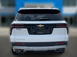 Chevrolet Traverse FWD LT 4dr 2026