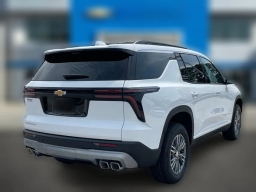 Chevrolet Traverse FWD LT 4dr 2026